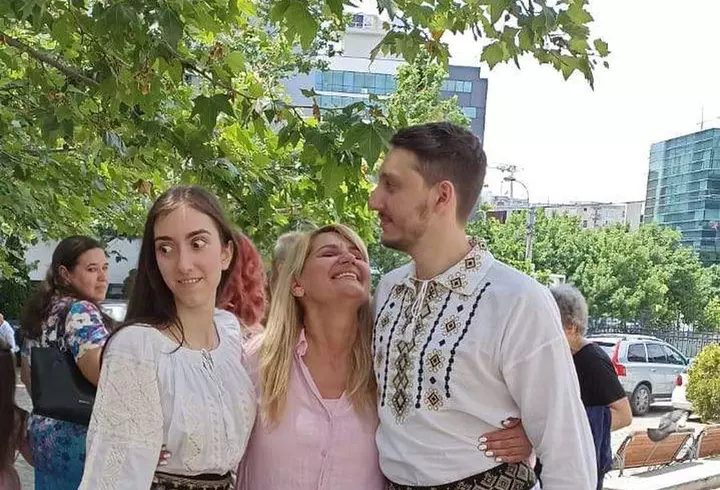 Cum a marcat-o pe Nadine copilăria petrecută la orfelinat: "Am ieșit foarte violentă. Iubeam să mă bat, abia așteptam ocazia unui conflict"