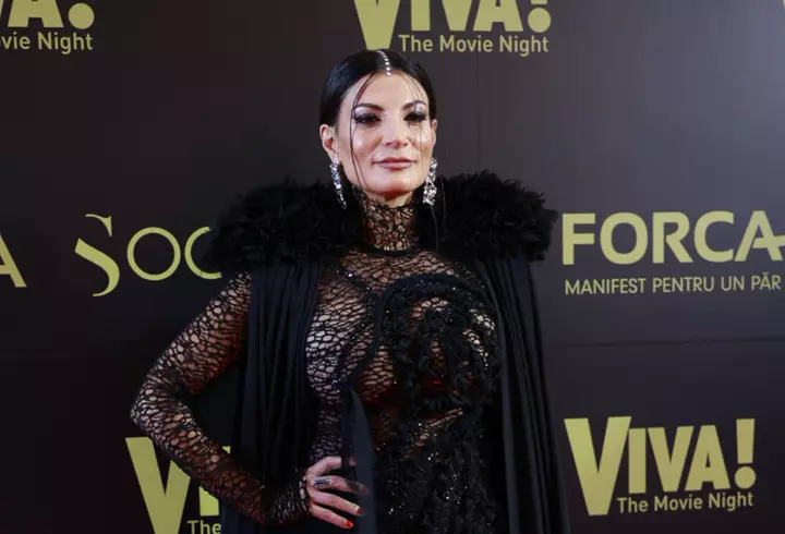 Cum se descurcă Daniela Crudu în rolul de mamă, după ce a născut prematur: „Fiind așa micuță, trebuia să am grijă suplimentară. M-au învățat în clinică…”