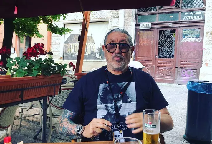 Cum a slăbit Alin Gălățescu peste 10 kilograme într-o lună: „E surprinzător”. A consumat numai shake-uri în primele săptămâni de dietă