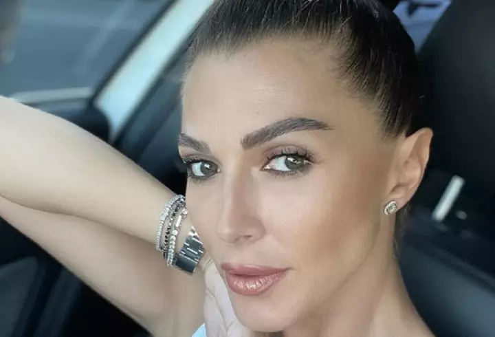 Mesajul transmis de Ileana Badiu la aniversarea a 15 ani de căsătorie, dintre care 11 la distanță: "Pentru toate relele pe care le trecem împreună zi de zi"