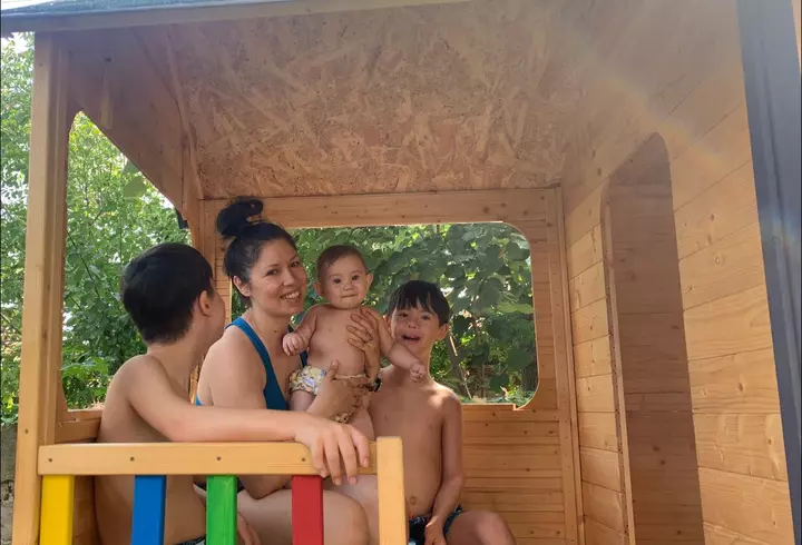 Fiul Cristinei Spătar a împlinit 14 ani și seamănă leit cu tatăl său: "Cel mai sensibil și cuminte băiat...". Mesajul emoționant al artistei