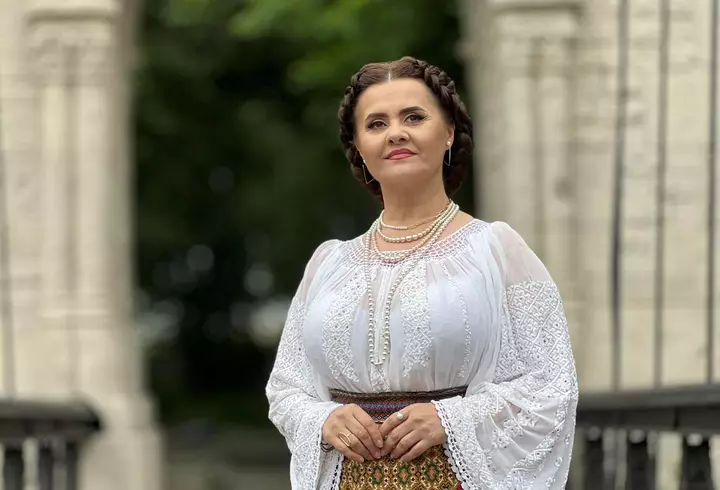 Cum se înțelege Emilia Ghinescu cu fostul iubit, după ce s-au despărțit, în urma relației de 12 ani: "Poate ne vom împăca. Pauza asta era necesară..."