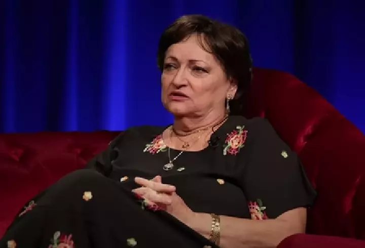 Raluca Bădulescu va purta o ținută de 12 kilograme, cu 2.000 de cristale Swarovski, în marea finală Bravo, ai stil!: „Am asortat o capă de 3 metri lungime"