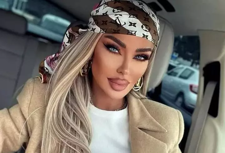 Bianca Drăgușanu, mesaj acid pentru o fană, pe Internet: "Ești de râsul ploii. Degeaba mergi la biserică...". Ce a scos-o din sărite