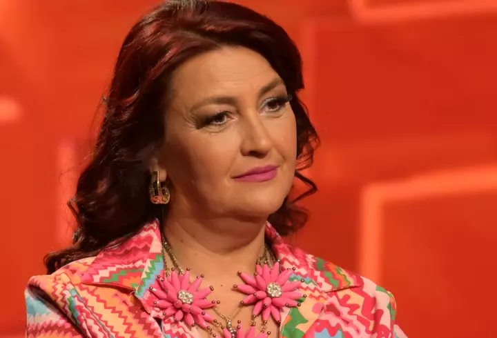 Cleopatra Stratan și Edward Sanda, prima apariție la un eveniment monden, după America Express. Amândoi au venit îmbrăcați în costum la VIVA! Influencers Party 2023