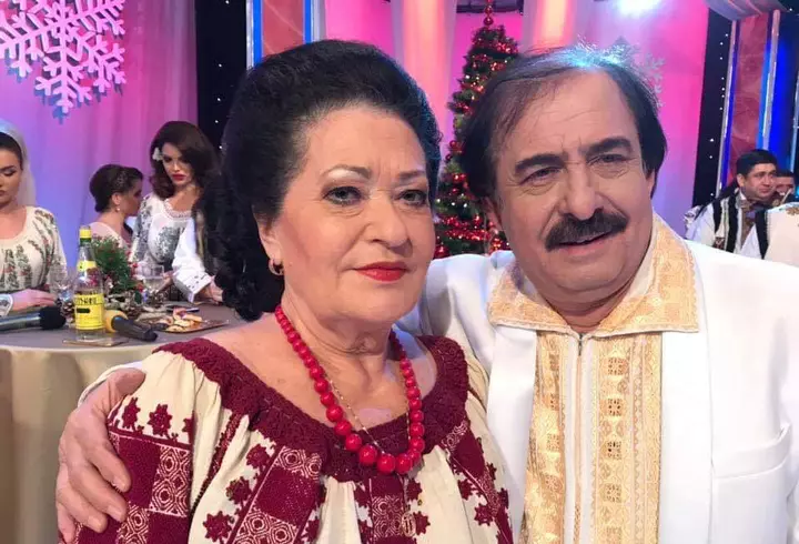 Prezentatoarea Cristina Șincai de la România TV a născut la 48 de ani: "După 4 ani de încercări și speranțe...". Prima poză a copilului