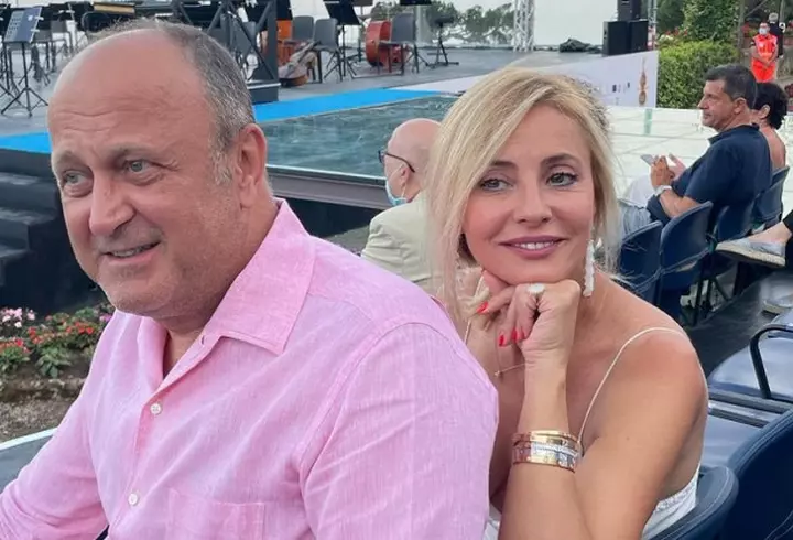 Camelia și Dan Șucu, împreună la botezul nepoatei lor. Afaceristul, moment romantic alături de Diana, actuala soție, pe ringul de dans: „Două decenii de iubire curată”