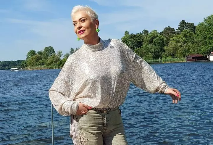 Andreea Bănică, despre problemele din mariajul cu Lucian Mitrea: „Noi ne certăm zilnic. E gelos. Am pățit un episod..." Sunt căsătoriți de 15 ani