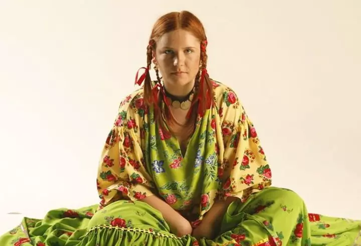 Cum arată soția lui Ionuț Ciocia, alias Brânzoi din Las Fierbinți. Nicoleta i-a dăruit actorului gemeni, fată și băiat