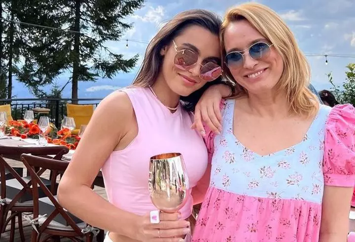 Cum arăta Andreea Esca în copilărie: "Pare că eram cu râsul, și când eram băiețel". Cum au reacționat fanii