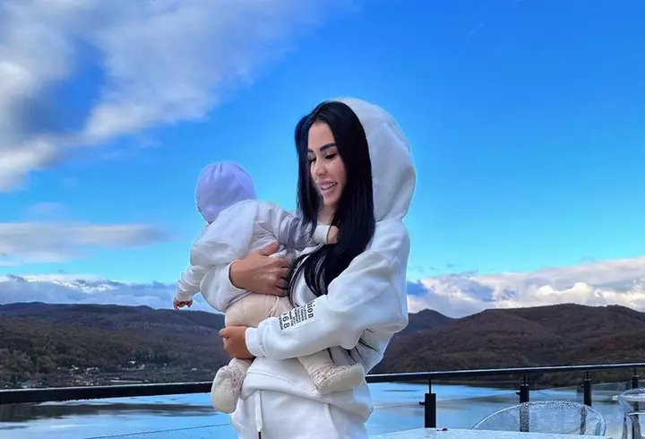Bianca Drăgușanu l-a părăsit, din nou, pe Gabi Bădălău. De cine s-ar fi îndrăgostit lulea afaceristul
