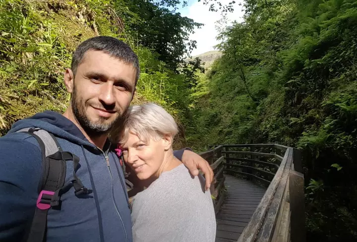 Cine este Cătălin Țociu de la America Express 2023. Are 26 de ani și este pasionat de gastronomie