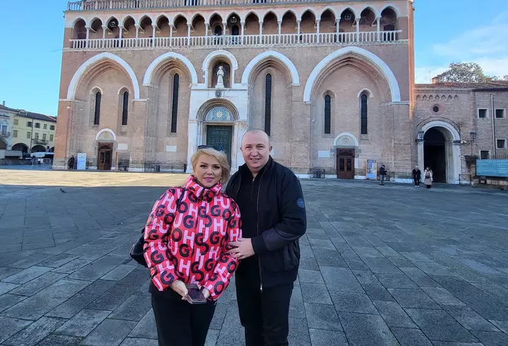 Unde sărbătoresc Brigitte și Florin Pastramă cinci ani de relație, chiar de Ziua Îndrăgostiților: ”Nu mai rezist la frig...” Când se întorc în România / EXCLUSIV