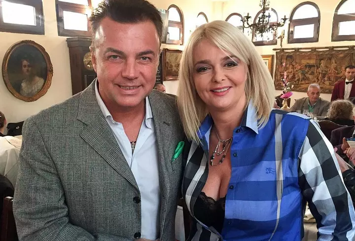 Băiatul cel mare al lui Cove s-a mutat în Spania cu mama lui: "Nici noi, când eram adolescenți, nu cred că am fost o sarcină ușoară pentru părinți". Cum gestionează actorul relația cu fiul lui de 14 ani