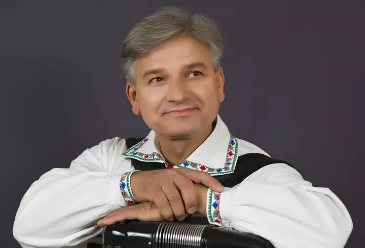 Ce reguli au stabilit Adriana Bahmuțeanu și George Restivan la începutul căsniciei lor și cum gestionează disputele: „Nu există relație fără certuri”. Ce invitat special își doresc la petrecerea de nuntă / EXCLUSIV