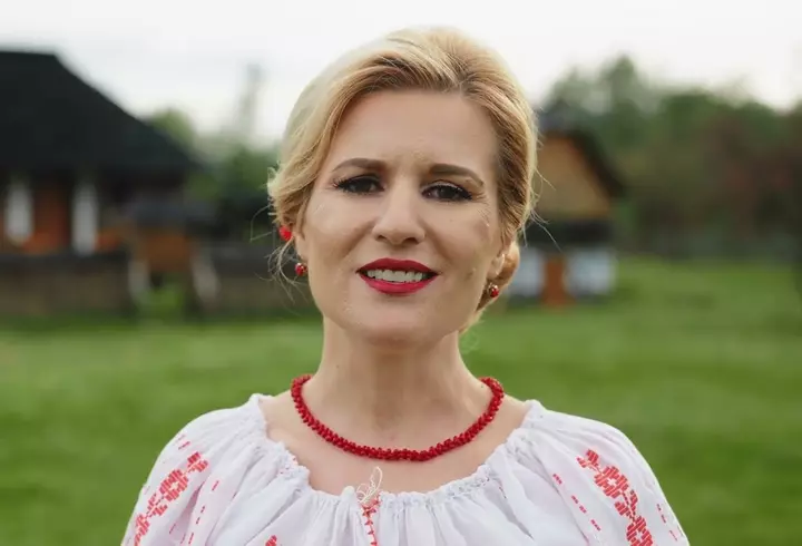 Cristina Cioran consideră nașterea fiicei sale cel mai greu episod din viața ei: „Sunt niște momente de cumpănă. Pe ăsta nu l-a învins niciunul. Sper să nu mai fie...” / Cum se înțelege acum cu tatăl fiicei sale, Alex Dobrescu