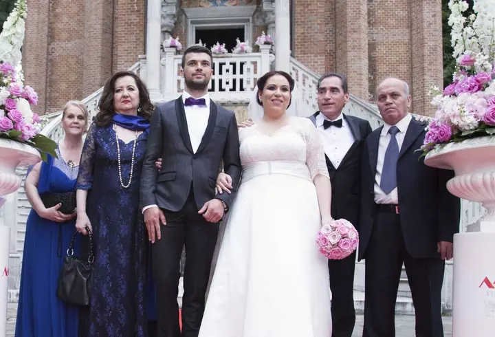 Ce ascunde Andreea Esca în fața camerelor. Detaliul pe care nimeni nu l-a observat de 30 de ani: „Mi-a spus să fiu atentă cum să îmi pună lumina, să nu se vadă acest lucru”