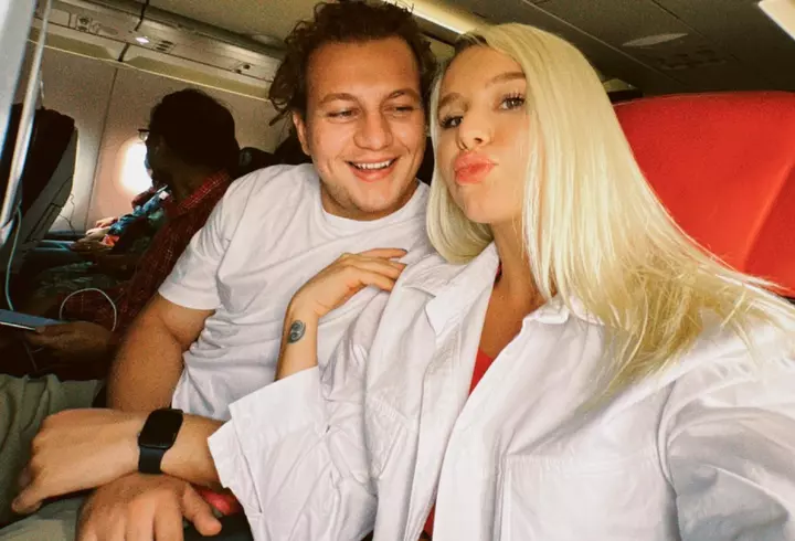 Dana Rogoz și-a sărbătorit fiul în pădure, alături de colegii lui: „Au cărat bușteni, au făcut acolo adăpost, sulițe, au ascuțit arma”. Vlad a împlinit 10 ani
