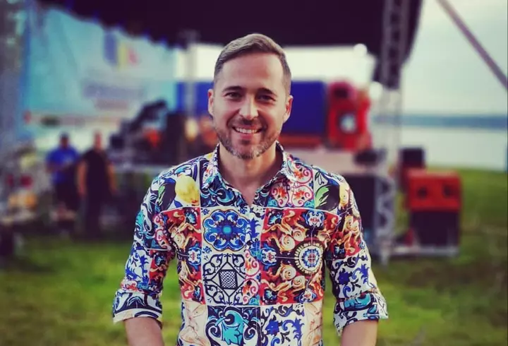 Câți copii are Claudiu Bleonț cu cele patru soții. Cum e actorul în rolul de tată