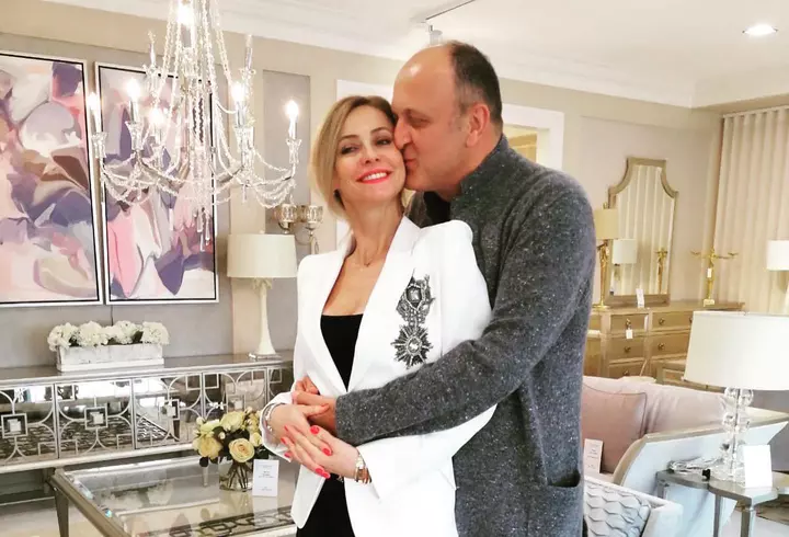 Camelia și Dan Șucu, împreună la botezul nepoatei lor. Afaceristul, moment romantic alături de Diana, actuala soție, pe ringul de dans: „Două decenii de iubire curată”