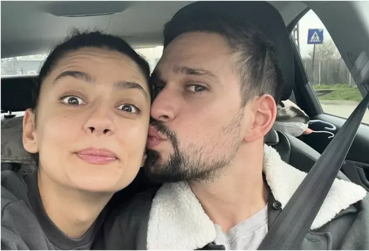 Vlad Gherman și Cristina Ciobănașu s-au întâlnit și au stat împreună la Gala Premiilor TV Mania 2025. Cum s-au fotografiat cei doi foști iubiți
