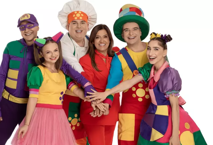 Emisiunea Batem palma? revine cu sezonul 3, pe Pro TV: „Suspans și emoții! Veți trăi totul la cele mai înalte cote ca și noi...” / Noutatea show-ului: misterioasa cutie 25 intră în joc