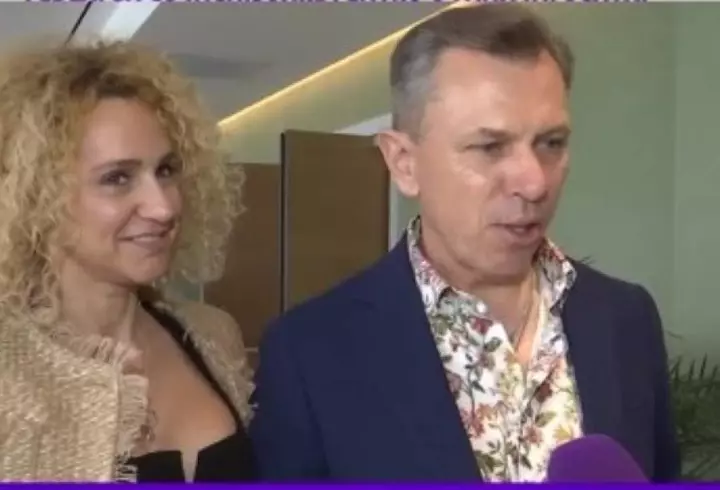 Jador și Oana Ciocan s-au afisașt în Dubai ca și cum s-au fi căsătorit civil. Fanii le-au urat "Casă de piatră!" și i-au felicitat că vor fi părinți. Reacția manelistului