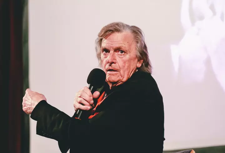 Constantin Diță, Giani din Las Fierbinți, a lucrat în supermarket, înainte să devină actor: „Ai mei o duceau destul de rău cu bănuții. Sărăcia…” / Cum a ajuns să fie amenințat cu moartea, în stradă, din cauza unui rol