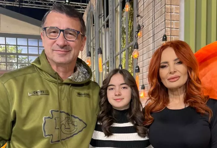 Nicole Cherry nu mai vrea să facă în străinătate nunta cu Florin Popa: "Vor fi câteva tradiții de care vom ține cont. Dar sigur nu voi dori să fiu furată și să...". Ce spune despre rochia de mireasă și de ce nu au planificat încă evenimentul / EXCLUSIV