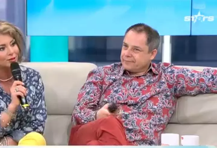 Actrița Ioana Blaj a încălcat o regulă la nunta Oanei Moșneagu cu Vlad Gherman: s-a îmbrăcat în alb! Soțul ei, Ducu Ion, a venit în tricou, tot alb, iar fanii i-au taxat: "Urât din partea lor"