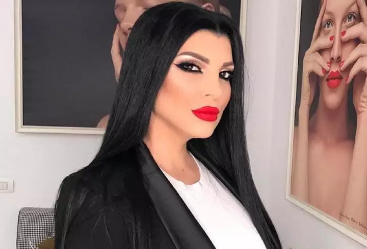 Ce eforturi a făcut Valentina Pelinel ca să existe armonie între cei 9 copii ai lui Cristi Borcea: "Mă felicit pentru aportul meu. Cu Melissa am creat o legătură specială, aproape că nu trece o zi fără să ne sunăm".  Cum se înțelege cu Mihaela Borcea / EXCLUSIV