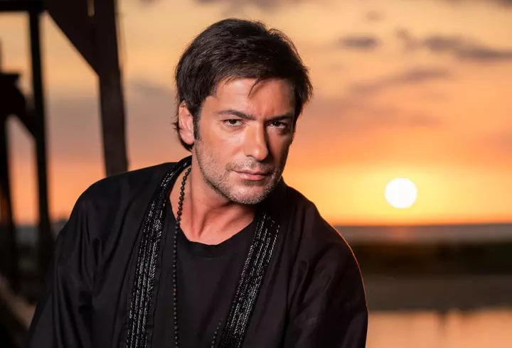 Fiul Anei Baniciu s-a născut pe melodiile trupei The Rolling Stones: "S-a pus muzică în sala de operație, cântecul pe care s-a născut are un mesaj așa subliminal" / De ce evită să expună chipul micuțului pentru moment