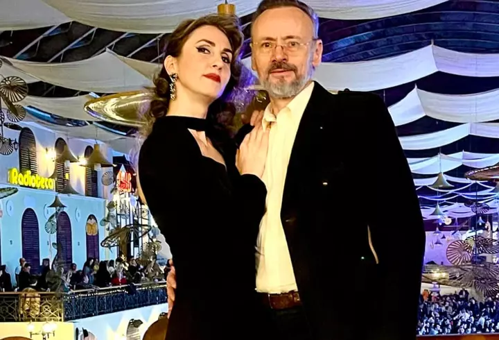 Mihai Albu reacționează după ce Iulia Albu l-a certat că i-a spus fiicei lor că are cancer: "Mikaela m-a văzut cu tuburi de dren și sondă"