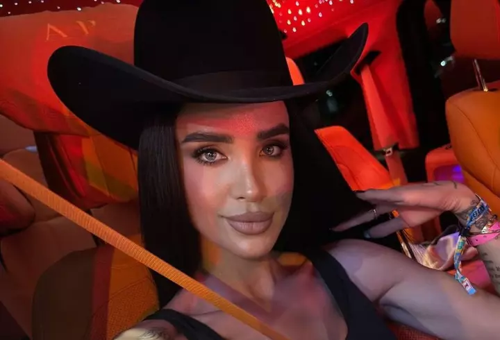 Mesajele vedetelor de Ziua României. Ce au transmis David Popovici, Anca Serea, Loredana: „Fiecare dintre noi poartă o parte din povestea acestei țări”/ „Să fim mândri că suntem români”