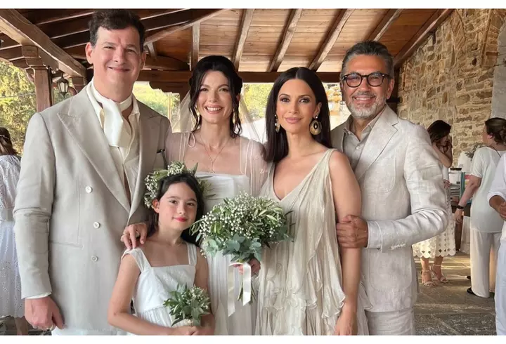 Andreea Berecleanu, surprinsă de soțul ei, Constantin Stan, cu o declarație de dragoste emoționantă, la împlinirea vârstei de 51 de ani: "Ești iubita mea, soția mea, împărtășind o viață pe care am visat-o"