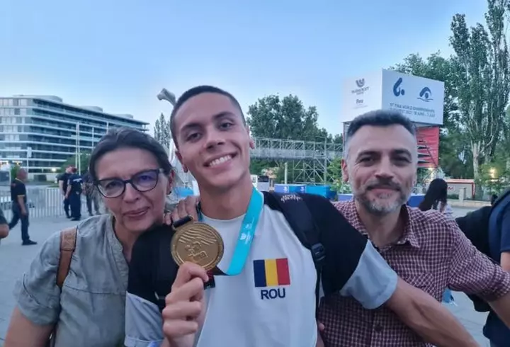 "În România cu cât te maturizezi, nu prea ai ce roluri să joci. Ori arăți ca o femeie consumată, ori ești o tânără îndrăgostită XYZ și desigur că nu mi-aș dori să..." Maria Dinulescu, despre statutul  actrițelor, după o anumită vârstă