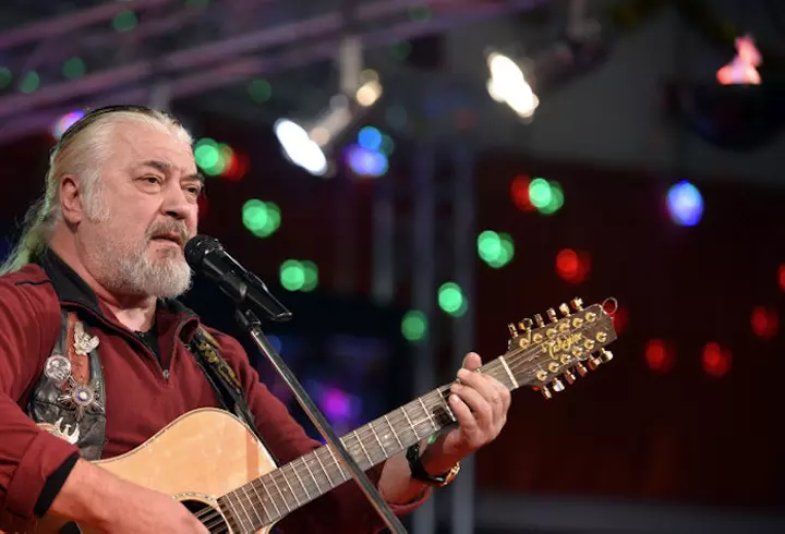 David Popovici și sacrificiile unui campion olimpic. Cum decurg antrenamentele și care e partea grea a înotului de performanță: „Imediat după ce intru în apă, înțeleg de ce trec prin această bătaie de cap în fiecare zi”
