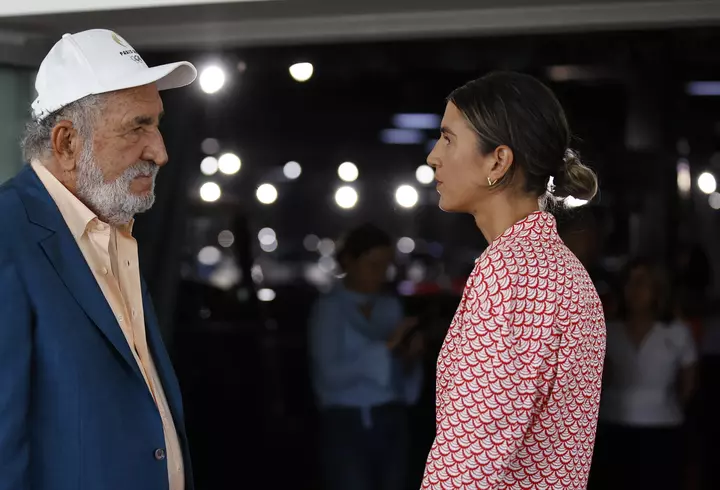 Cum gestionează Cristina Stroe și Damian Drăghici certurile în relație: "Amândoi avem momente de orgoliu. El are un mod foarte special de a-mi spune cât de mult mă iubește. Punctul nostru sensibil..." / EXCLUSIV