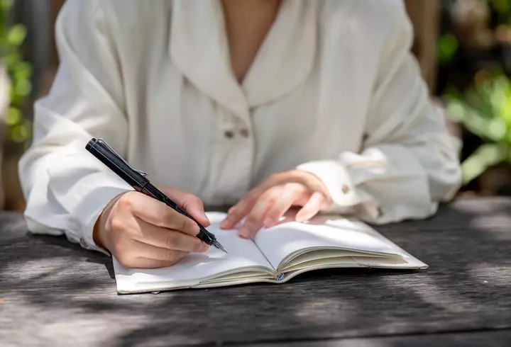 Exprimă-ți individualitatea cu parfumurile NOVELLISTA