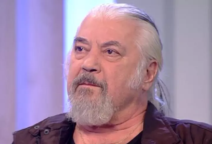 David Popovici și sacrificiile unui campion olimpic. Cum decurg antrenamentele și care e partea grea a înotului de performanță: „Imediat după ce intru în apă, înțeleg de ce trec prin această bătaie de cap în fiecare zi”
