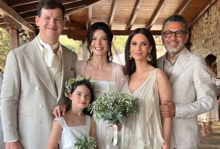 Andreea Berecleanu, surprinsă de soțul ei, Constantin Stan, cu o declarație de dragoste emoționantă, la împlinirea vârstei de 51 de ani: "Ești iubita mea, soția mea, împărtășind o viață pe care am visat-o"