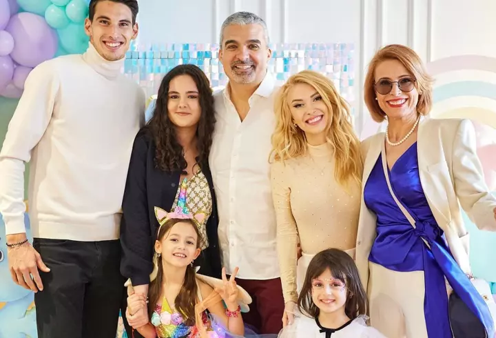 Ce spune Andreea Antonescu despre faptul că nu a fost invitată de Andreea Bălan la concertul ei aniversar de la Sala Palatului: "Așa a considerat ea. S-a aşternut liniște între noi două"