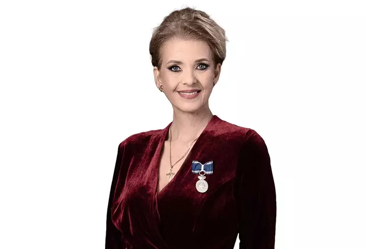 Angela Similea și-a cumpărat o casă la marginea Bucureștiului: ”A dorit niște modificări, pe care le-a făcut după bunul său plac”. Artista a scăpat de problemele financiare pe care le-a avut după moartea lui Victor Surdu / EXCLUSIV