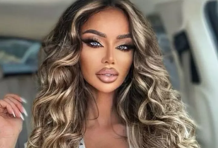 Bianca Drăgușanu a plecat în Canada, iar Gabi Bădălău se distrează în Dubai, după scandalul din casa afaceristului. S-au despărțit iar, înainte de a împlini 4 ani de relație