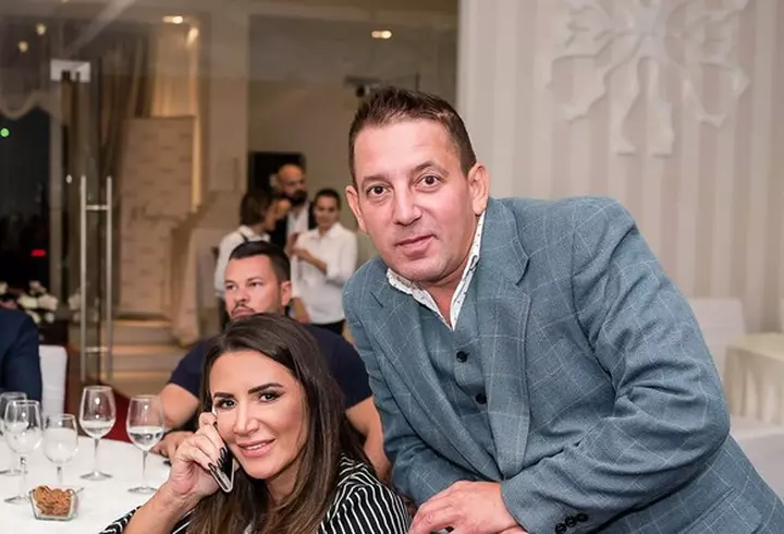 Horia Brenciu recunoaște că gelozia nu a lipsit din căsnicia cu Alice Dumitrescu. Cum rezolvă conflictele în relație: "Eu sunt cel care lasă garda jos. E una dintre calitățile bărbatului perfect…" / EXCLUSIV