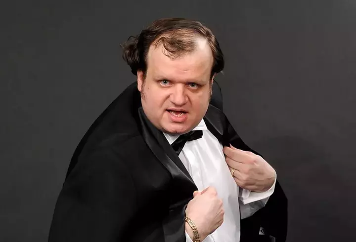 Cum a reacționat Mihai Bendeac când a văzut că Theo Rose și Anghel Damian au făcut o nuntă simplă, în secret: „Femeia asta a ales să poarte o rochie în valoare de 80 de euro...”