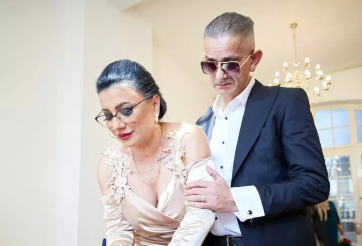 Anca Florescu, fosta colegă a Nicoletei Luciu din trupa Laguna, despre divorț, rolul de mamă și relația actuală cu fostul soț: "Copilul a venit ca să mă salveze"