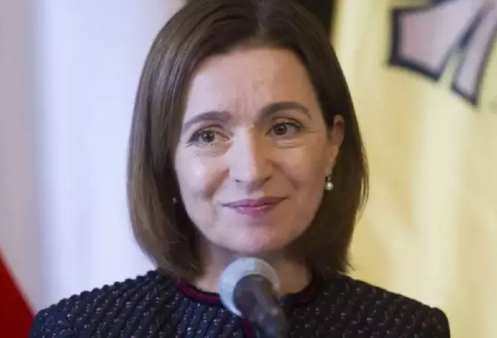 Cum gestionează Magda Pălimariu și soțul ei relația la distanță, după ce ea a revenit în România: "Totul astfel încât fiul nostru să se simtă iubit, fericit și în siguranță. Ionuț vine cât de des posibil la București..." / EXCLUSIV