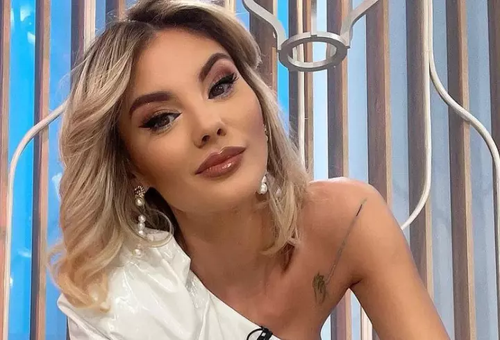 Nadia Comăneci, apariţie spectaculoasă la Globurile de Aur 2025. La 63 de ani, "Zeiţa de la Montreal" a purtat o salopetă mulată, strălucitoare și a atras toate privirile pe covorul roșu