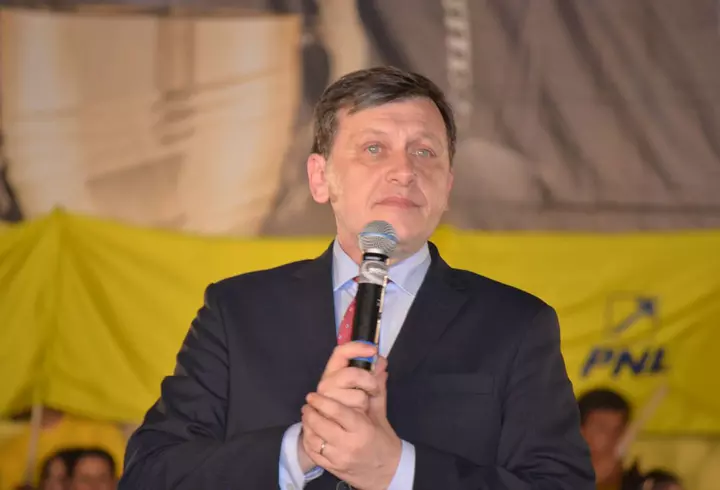 Tot ce trebuie să știi despre Ofiucus sau Șerparul, a 13-a zodie. Cum afli dacă ești născut în această zodie